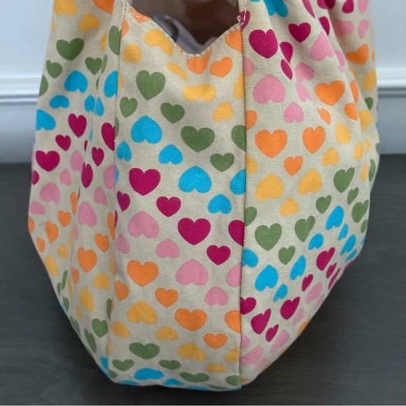 Heart Pattern Tote Bag - Picture 6 of 14